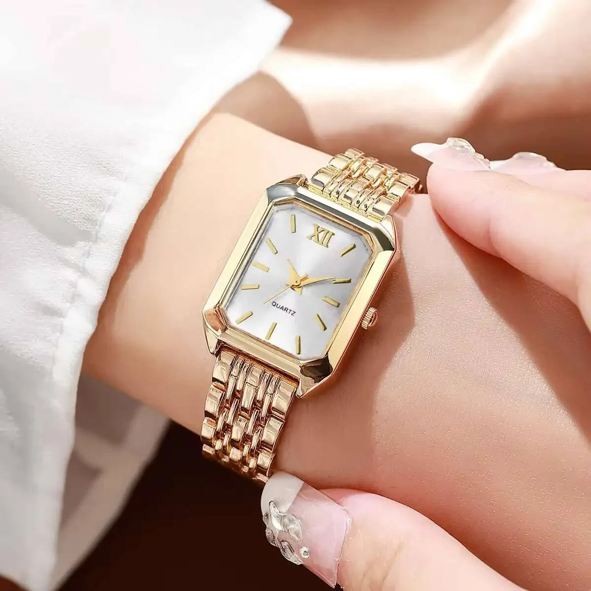 Luxury Women's Wristwatch | Elegant Ladies Gift Watch | Jewel Breeze